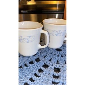 2 Corelle Corning Coffee Mugs Cups Sea and Sand White Blue Tan D Handle VTG USA‎